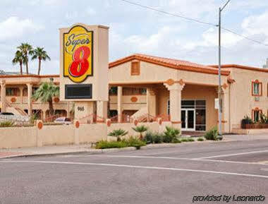 Super 8 By Wyndham Phoenix Downtown Exterior foto